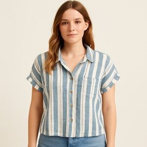 Old Navy Blue Striped Gauze Button Down‎ Short Sleeve Fit Crop Large